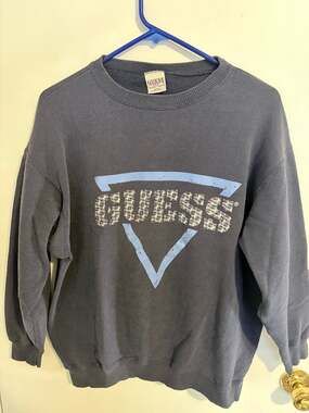 VTG Guess USA American Tradition Sweatshirt 90s Distressed Triangle Logo OSFA